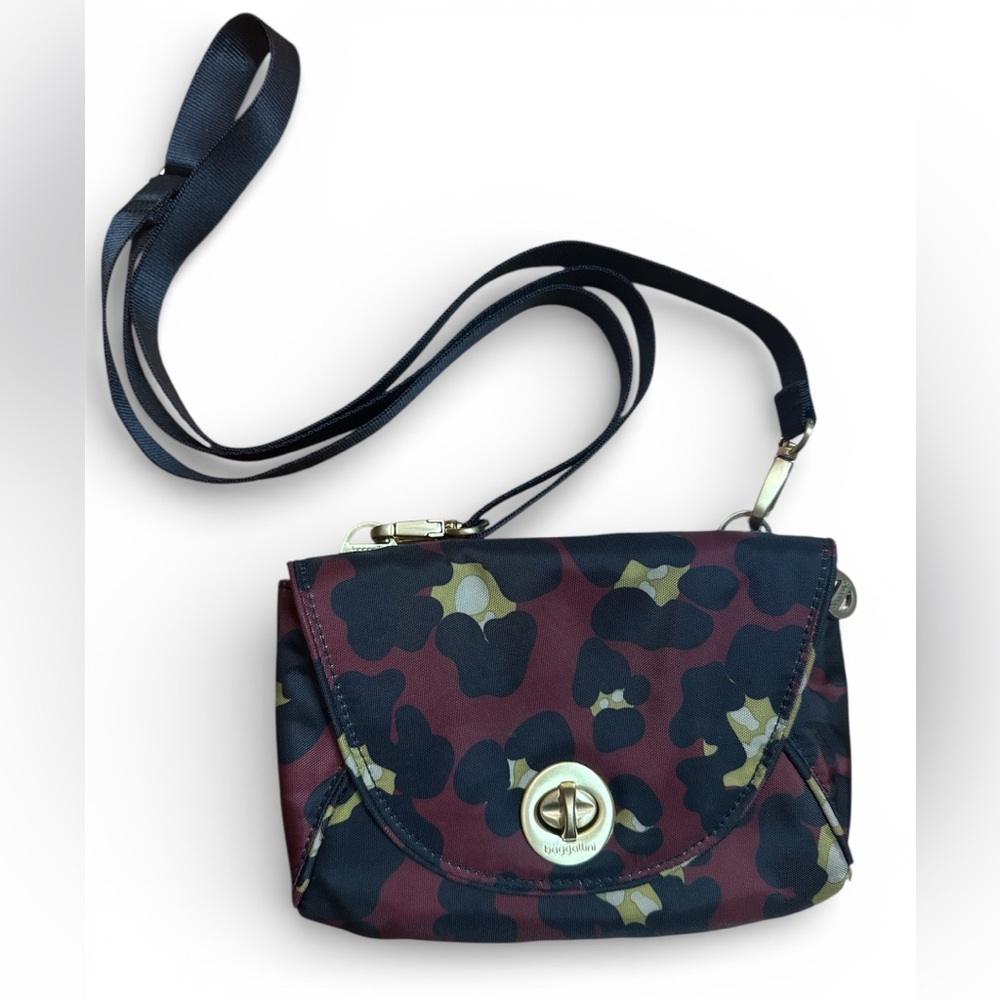 Baggallini Seville Mini Crossbody Belt Bag Purse Burgundy Floral Camo Print